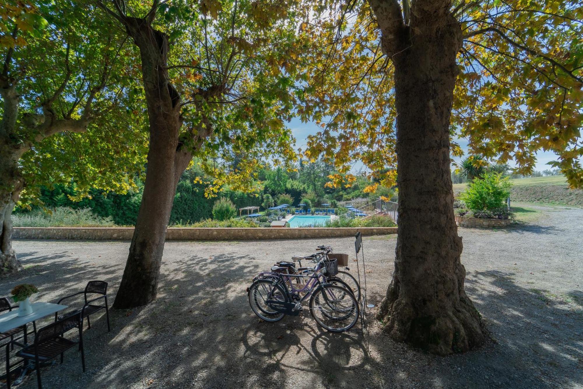 Agriturismo Torreghiotta ปิสโตยา ภายนอก รูปภาพ