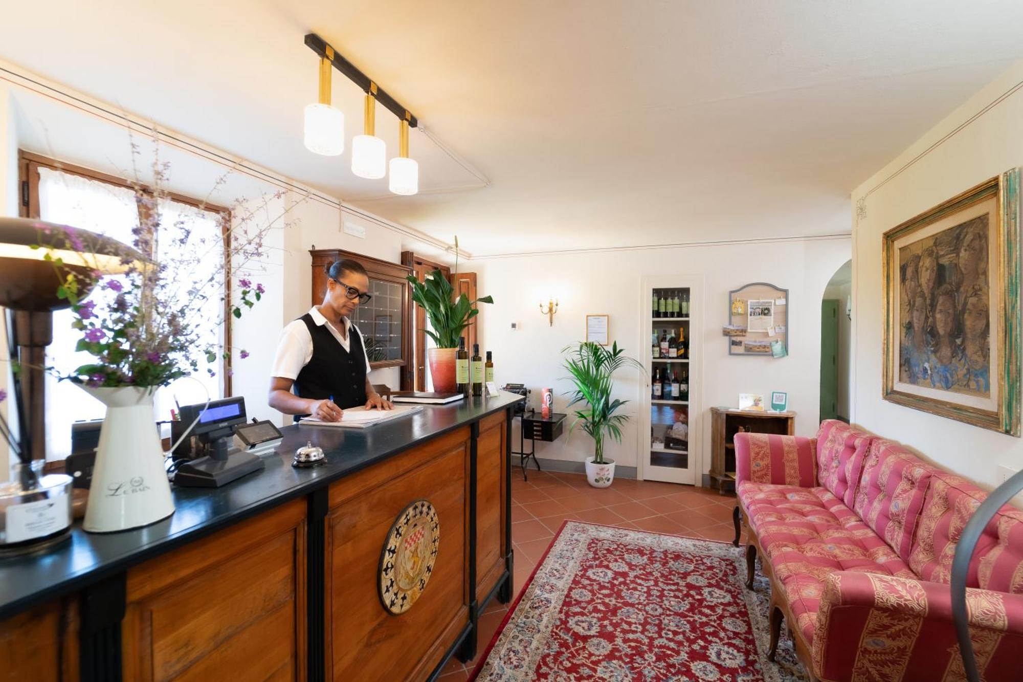 Agriturismo Torreghiotta ปิสโตยา ภายนอก รูปภาพ